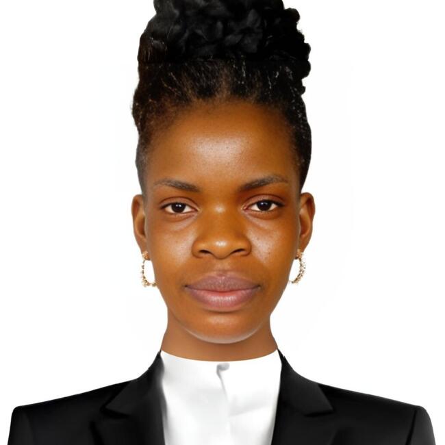 Babysitter in Abu Dhabi: Augustina