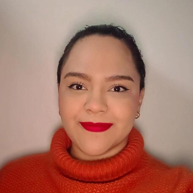 Trabajo para niñera en Villa Nueva: Monica