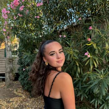 Babysitter in Colfontaine: Fiona