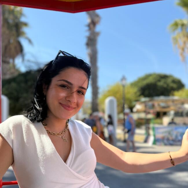 Nanny (νταντά) στην περιοχή Ampelókipoi (Κεντρική Μακεδονία): Φωτεινή