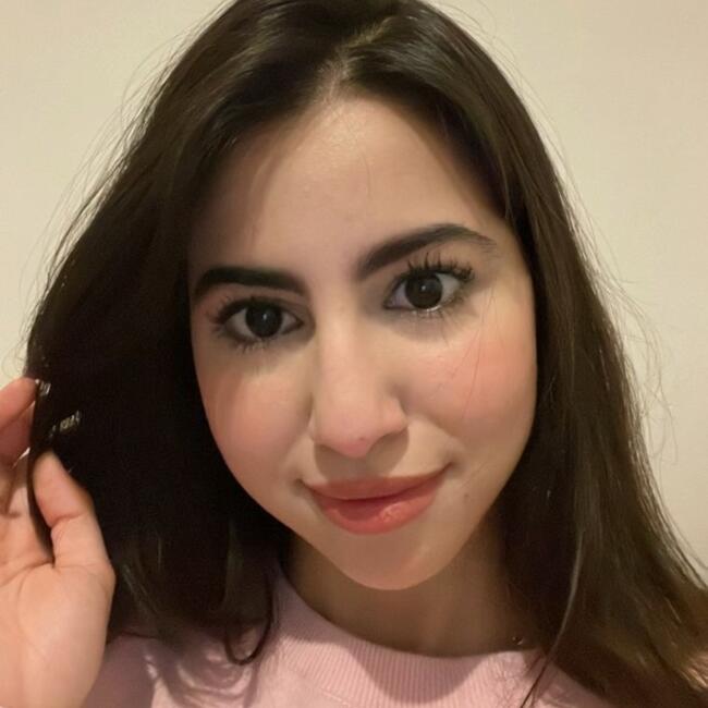 Babysitter in Mont-Saint-Martin: Sara