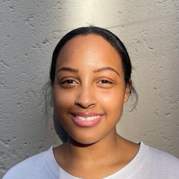 Babysitter Germiston: Lina