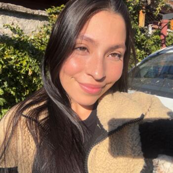 Babysitter Iquique: Valentina Cross