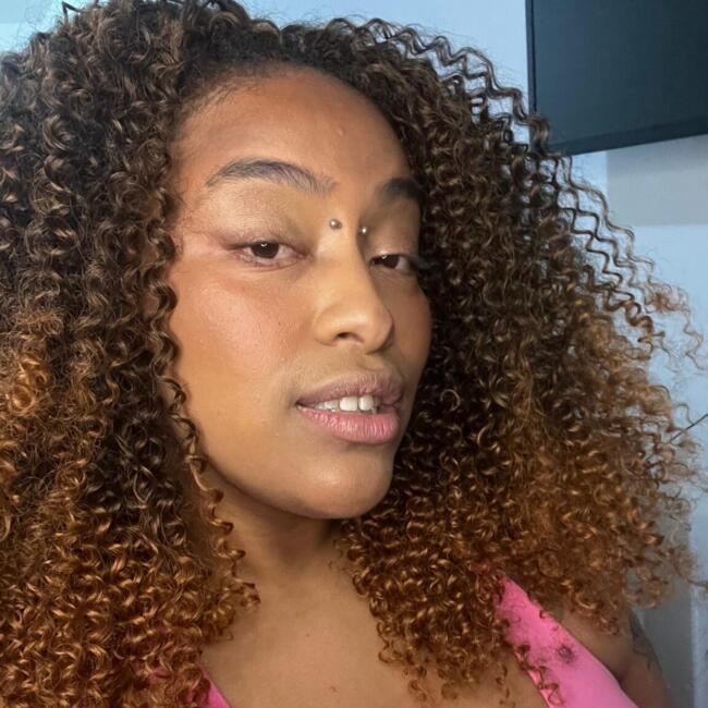 Babá em Pelotas: Stephane