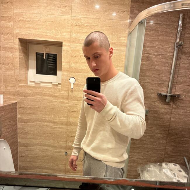 Babysitting job in Wroclaw: Krystian