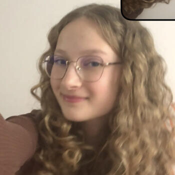 Babysitter in Rouen: Camille