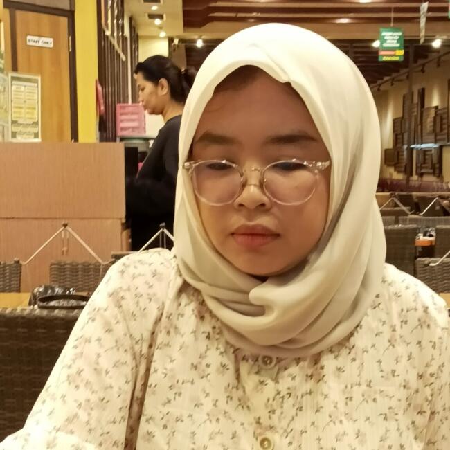 Lowongan pekerjaan babysitting di Jakarta: Elsha