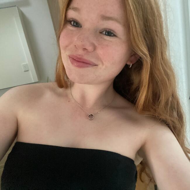 Babysitter in Sydney: Miah