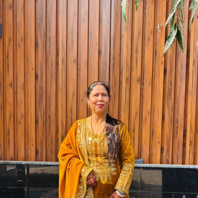 Nanny in Prayagraj: Vidya