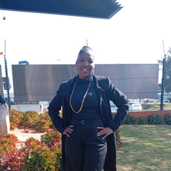 Babysitter in Mogale City: Mando