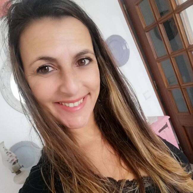Babysitter in Lagoa (Distrito de Faro): Vera