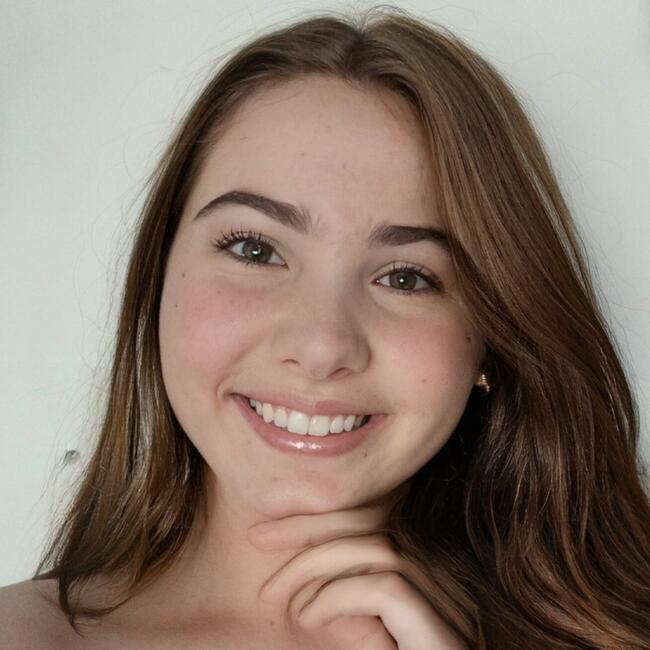 Babá em Ponta Grossa: Maria Eduarda