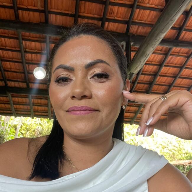 Babysitter in São Paulo: Elaine