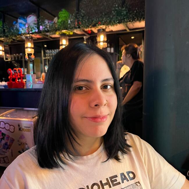 Babysitter in Fernando de la Mora: Erica