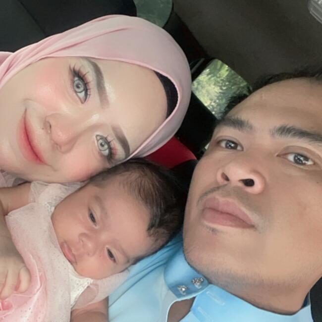 Babysitting job in Ipoh: Shika
