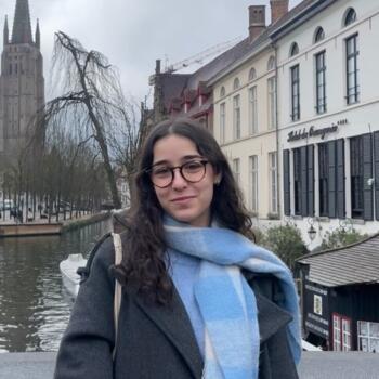 Babysitter em Porto: Mafalda