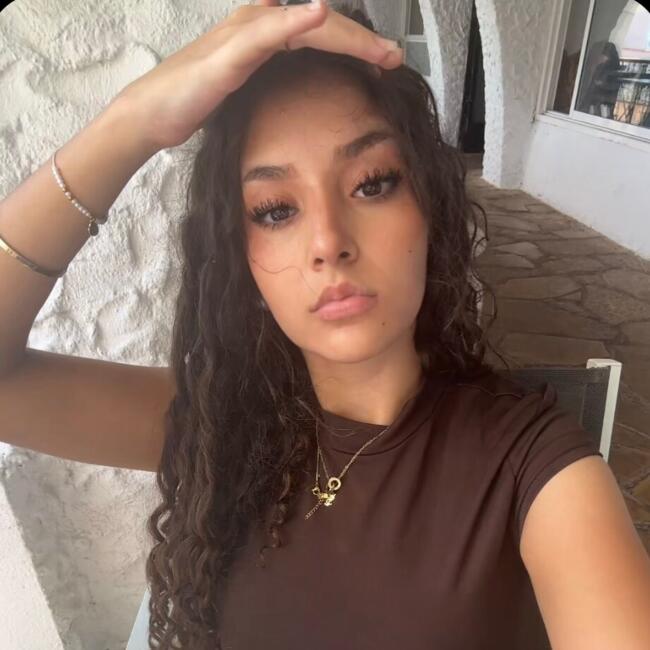 Nanny in Reus: Yasmin