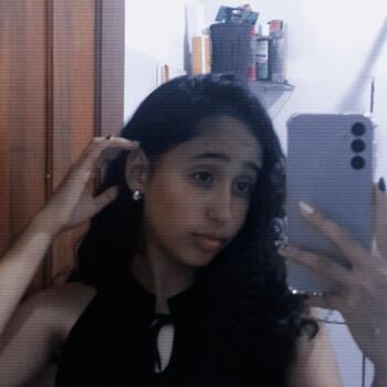 Babá em Altamira (Pará): Lorana Beatriz Santos Ribeiro