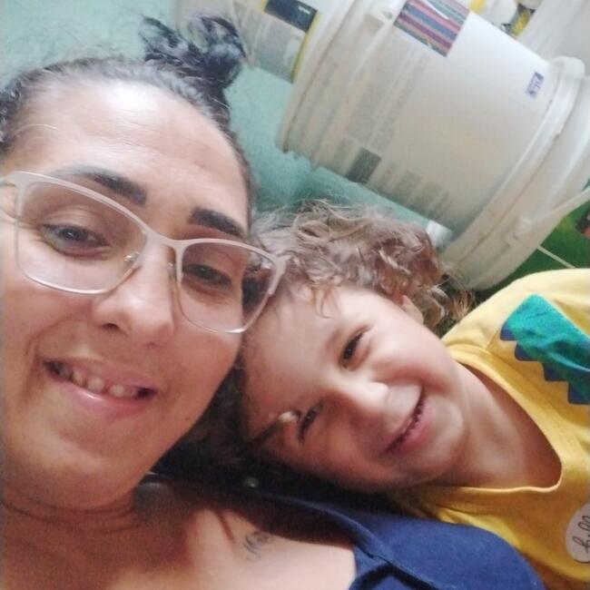 Babysitter in São Paulo: Cintia Carla