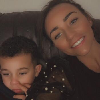 Babysitter in Liverpool: Rhianna