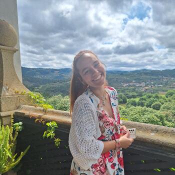Babysitter em Porto: Maria