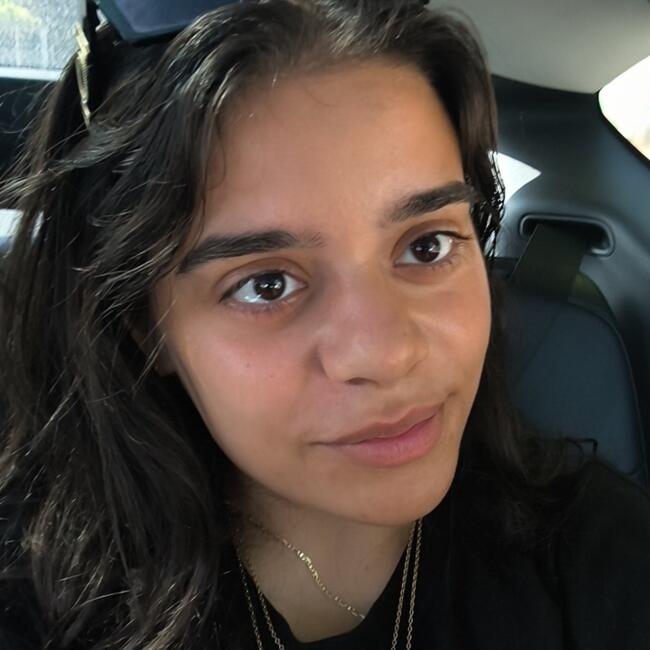 Babysitter in Rueil-Malmaison: Imene