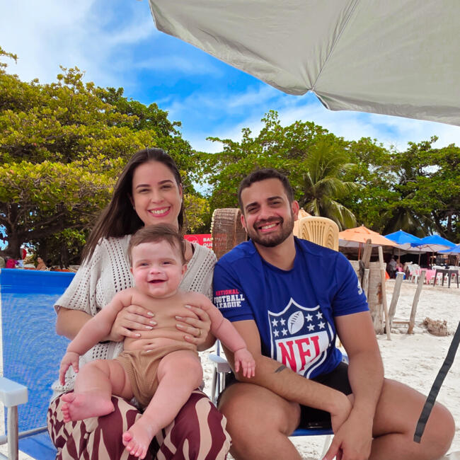 Emprego de babá em Recife: Rhagno