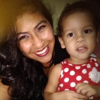 Babysitter São José dos Campos: Evelyn