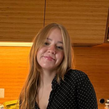 Babysitter in Berlin: Anouk
