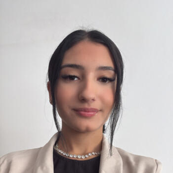 Babysitter in Lissabon: Diana monteiro