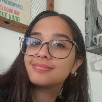 Niñera en González Catán: Huilen