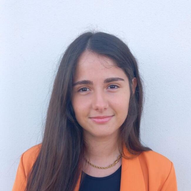 Babysitter in Montijo: Rita