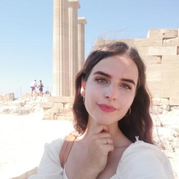 Niñera Aiseau-Presles: Petra