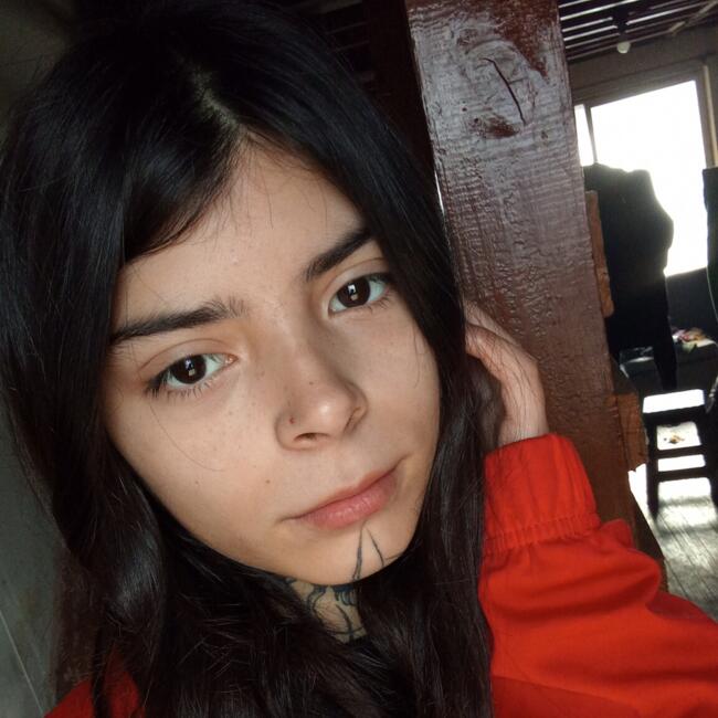 Babysitter in Victoria: Yasna