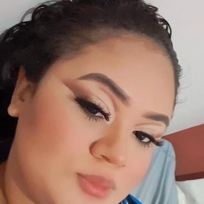 Babysitter in Manaus: Layane