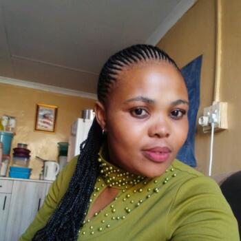 Nanny in Rustenburg: Thandokazi