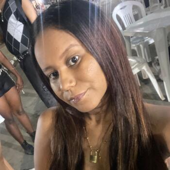 Emprego de babá em Salvador: emprego de babá Melina