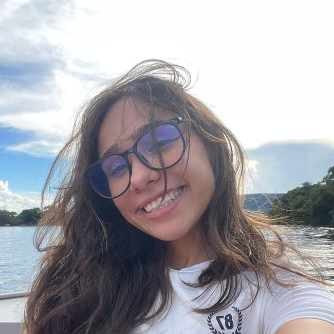 Babá em Maceió: Júllya