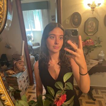 Babysitter in Seixal: Diana