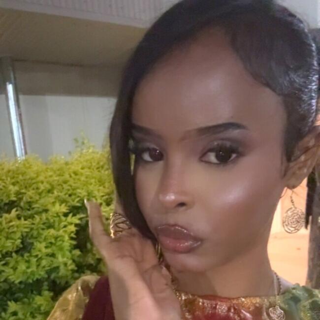 Babysitter in Townsville: Hafsa