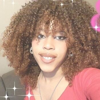 Babysitter in Wednesbury: Addy