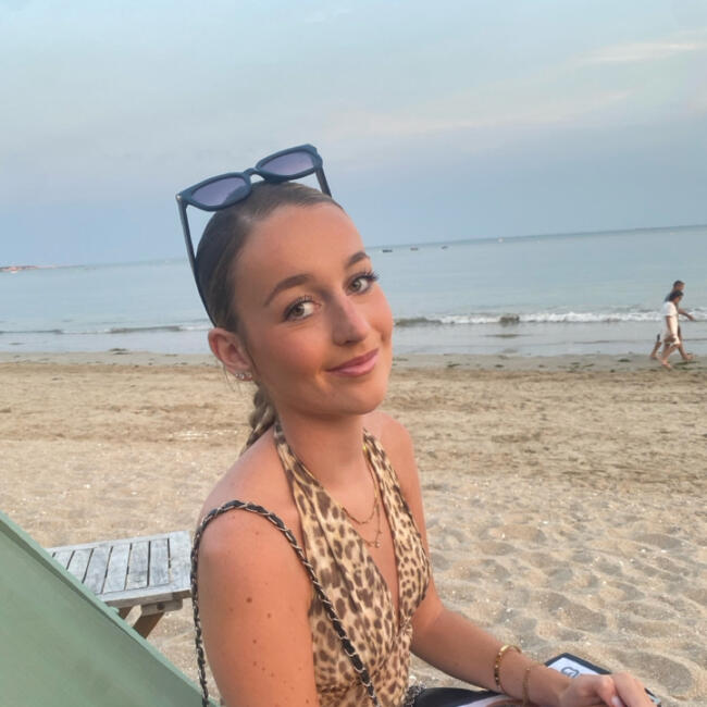 Babysitter in Melesse: Clara