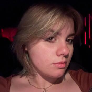 Babysitter in Cotia: Thabata