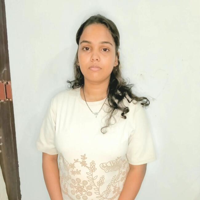 लखनऊ में बेबीसिटर: Vidhi