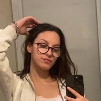 Babysitter in Brescia: Jasmine