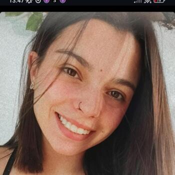 Babá em Atibaia: Bruna