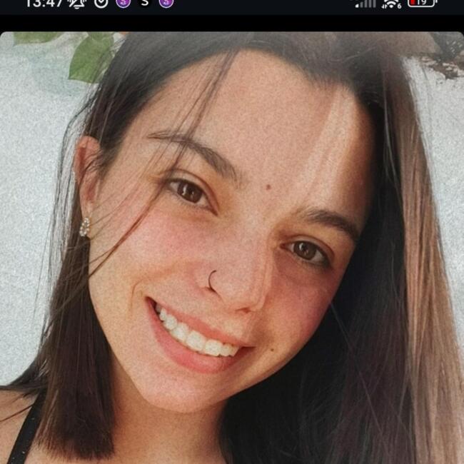 Babá em Atibaia: Bruna