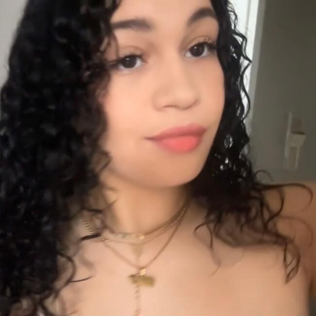 Babysitter in San Juan: Liz M. Gonzalez