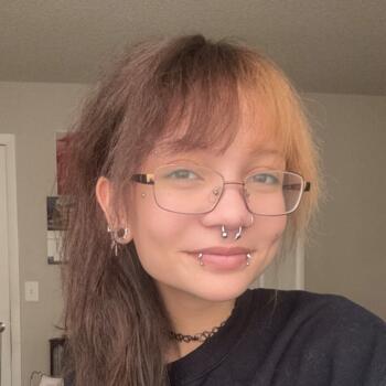 Babysitter in Denver: Ava-Marie