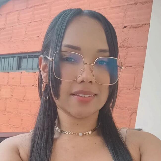 Babysitter in Villamaría: María Alejandra